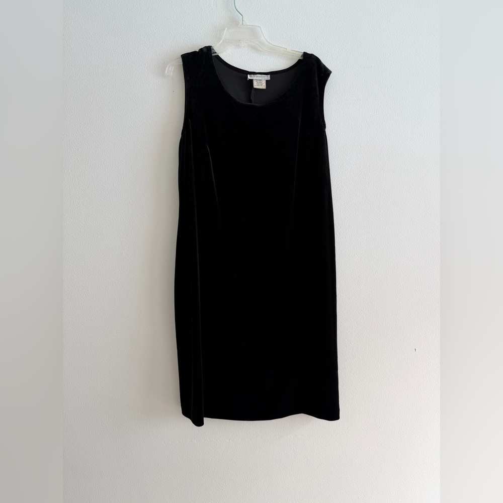 Dressbarn Black Velvet Sleeveless Shift Dress Classic Evening Party Look Sz 18W